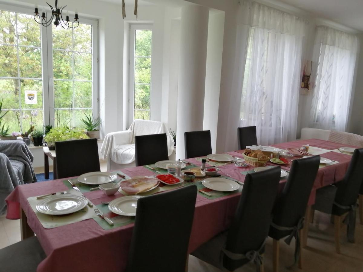 Agroturystyka U Izabelli Niemce ภายนอก รูปภาพ